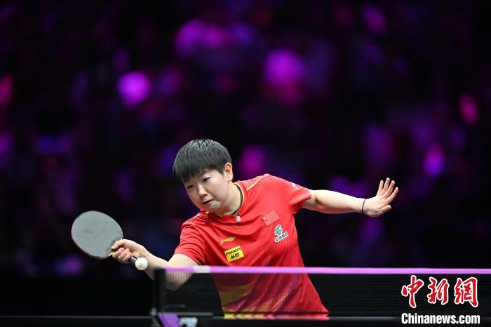 王楚钦孙颖莎问鼎WTT重庆冠军赛2025