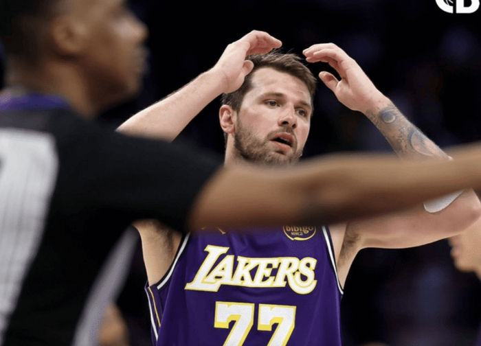 东契奇技术犯规停赛损失26.4万美元薪资