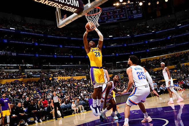 雷霆大胜湖人八村塁15+5难挽败局